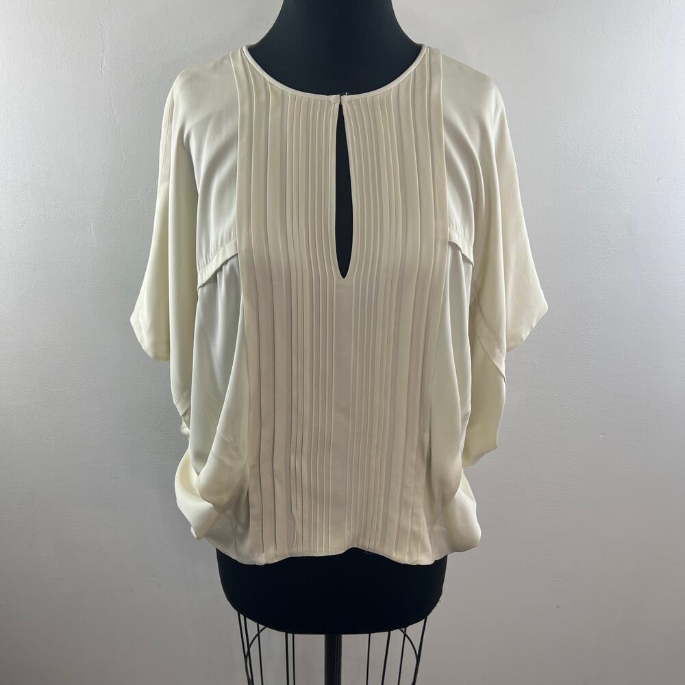 DVF Diane Von Furstenberg Ivory Pleated Blouse Silk Keyhole Neck Size M Medium - Picture 2 of 11